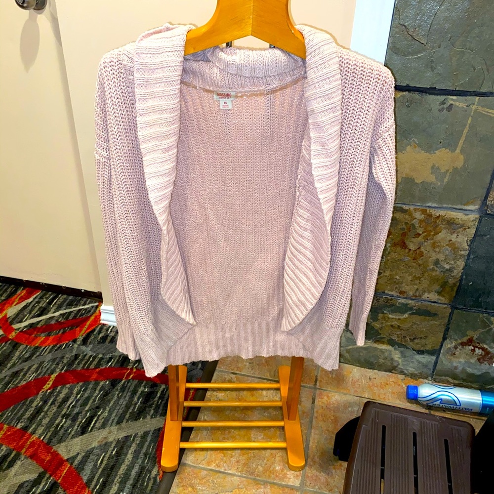 White knit cardigan